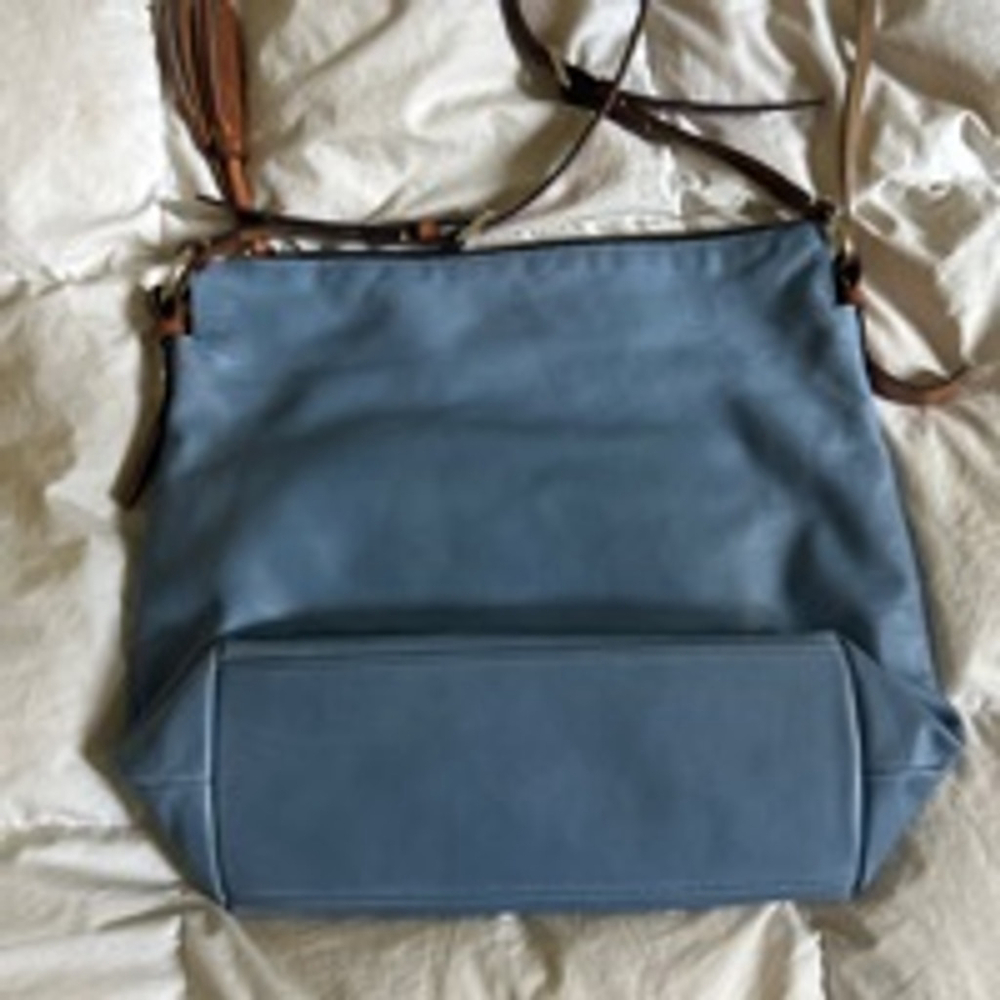 Women's Dooney & Bourke Blue Leather Crossbody Bag - Picture 6 of 12